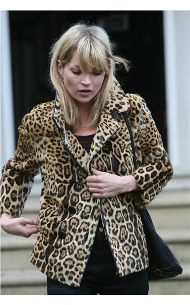 17 τρόποι να φορέσεις το animal print όπως η Kate Moss - Φωτογραφία 9