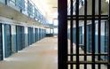 Βελτιώσεις στο σύστημα αδειών σε κρατούμενους φυλακών