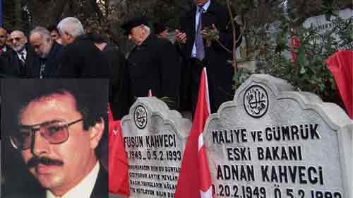 Τουρκία: Εισαγγελείς ερευνούν, για πιθανές δολοφονίες, τους θανάτους του Οζάλ και άλλων τριών αξιωματούχων - Φωτογραφία 1