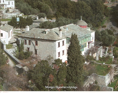 2378 - Η Ιερά Καλύβη Αγίου Γεωργίου Ιωασαφαίων στα Καυσοκαλύβια του Αγίου Όρους. - Φωτογραφία 2