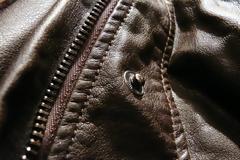 Aυστηρά για Άντρες: Τα win και τα fail των δερμάτινων jackets