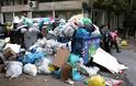 Η ΠΟΕ-ΟΤΑ απειλεί για Χριστούγεννα με… σκουπίδια