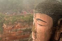 Ο γιγαντιαίος Βούδας του Leshan