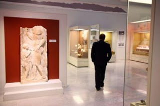 Μείωση επισκεπτών σε ελληνικά μουσεία και αρχαιολογικούς χώρους τον Αύγουστο - Φωτογραφία 1