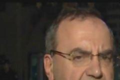 Προσοχή απομακρύνετε τα παιδιά από τις οθόνες..Ακολουθούν σκληρές εικόνες του κυρίου Στρατούλη λίγο μετά την δολοφονική επίθεση στο ΟΑΚΑ.