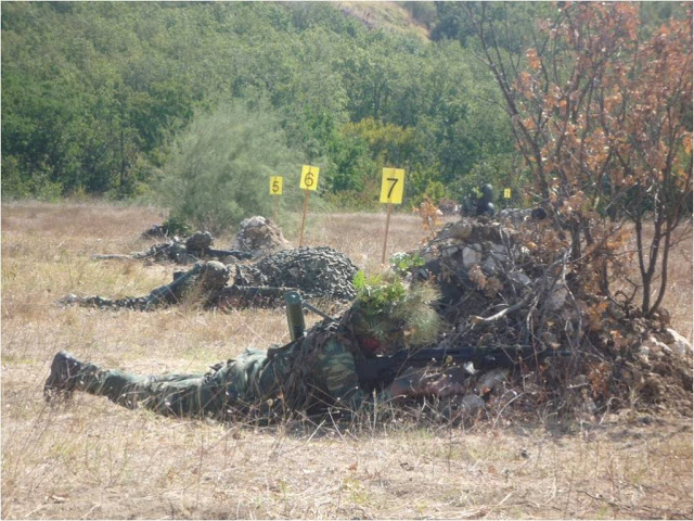 Στιγμιότυπα από Επιχειρησιακή Εκπαίδευση του Προσωπικού της XVI Μ/Κ ΜΠ - Φωτογραφία 7