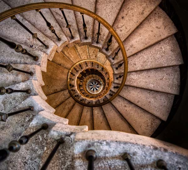 Οι πιο εντυπωσιακές ελικοειδείς σκάλες! - Φωτογραφία 13