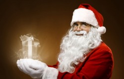 Γιατί ο Άγιος Βασίλης φοράει πάντα ασπρο-κόκκινα ρούχα; - Φωτογραφία 1