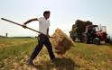 Παραμένει το «αγκάθι» της φορολόγησης των αγροτών