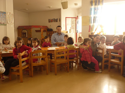 «Ευχές και δώρα μοίρασε στα παιδιά των Παιδικών Σταθμών του Δήμου Αχαρνών, ο Πρόεδρος της Δημοτικής Φροντίδας, κος Μιχάλης Βρεττός» - Φωτογραφία 2