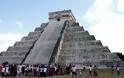 Κοσμοσυρροή στο μνημείο Τσιτσέν Ιτζά των Μάγια