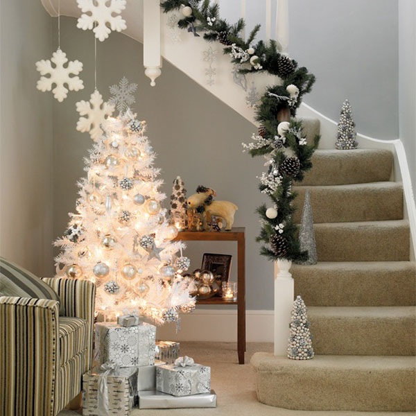 Χριστουγεννιάτικη διακόσμηση για τη σκάλα του σπιτιού σας! - Φωτογραφία 9