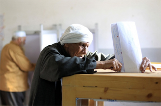 Αίγυπτος: Σήμερα η δεύτερη φάση του δημοψηφίσματος - Φωτογραφία 1