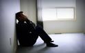 Στοιχεία-σοκ: 1.400 Πατρινοί σε 19 μήνες «φλέρταραν» με αυτοκτονία