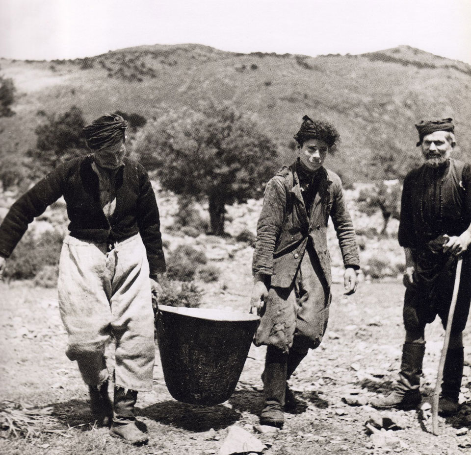 80 ανεκτίμητες φωτογραφίες της Κρήτης 1911 - 1949, - Φωτογραφία 53