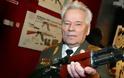Εσπευσμένα στην εντατική ο Καλάσνικοφ, σχεδιαστής των γνωστών όπλων