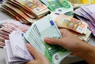 Πάτρα: Δείτε πώς έβγαλε μια 44χρονη 100.000 ευρώ - Φωτογραφία 1