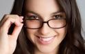Tips μακιγιάζ για κορίτσια με γυαλιά
