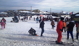 Διαψεύστηκαν οι Κασσάνδρες που ανέμεναν το κλείσιμο του Χιονοδρομικού - Φωτογραφία 1