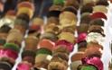 Πύργοι από χιλιάδες πολύχρωμα… cupcakes! - Φωτογραφία 3