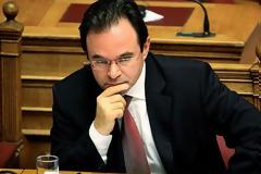 Ολη η δικογραφία για τον επίορκο προδότη που αλλοίωσε στοιχεία εγκλήματος και πρόδωσε την πατρίδα του πουλώντας την στους δανειστές!
