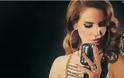 To νέο «μαύρο» τραγούδι της Lana Del Rey!