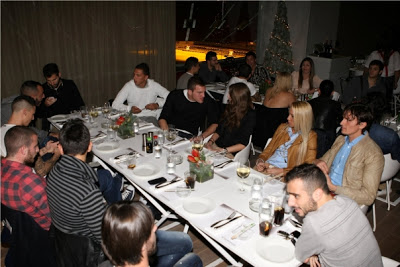 Το απογευματινό πρόγραμμα... «Ερυθρόλευκη» οικογενειακή βραδιά... - Φωτογραφία 2