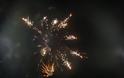 Πάτρα: Με πυροτεχνήματα και ήχους από τις κόρνες των πλοίων η υποδοχή του 2013
