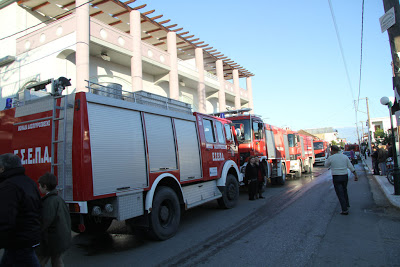 Βαρθολομιό: Φωτιά σε σούπερ μάρκετ στο κέντρο της πόλης - Φωτογραφία 2