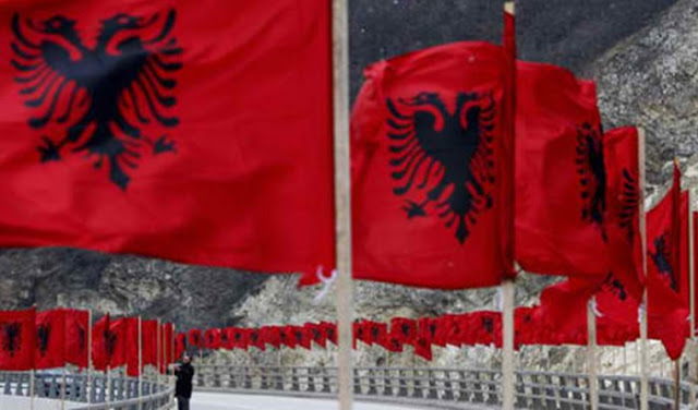 Αλβανικό οργανωμένο έγκλημα εν Ελλάδι - Φωτογραφία 1