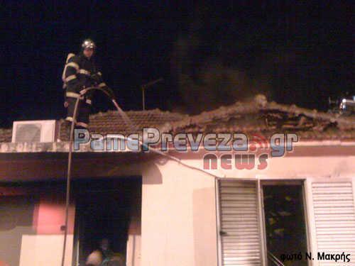 Πρέβεζα: Μεγάλη καταστροφή μονοκατοικίας από φωτιά - Φωτογραφία 6