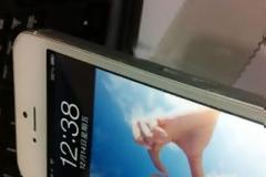 Το i-phone 5 μπορεί να στραβώσει!
