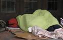 Η Θεσσαλονίκη «αγκαλιάζει» τους άστεγους