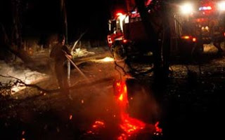 Αυστραλία: Μάχη με τις φλόγες δίνουν οι πυροσβεστικές δυνάμεις - Φωτογραφία 1