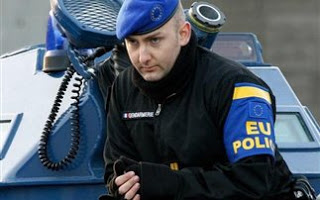 Συνεργασία μεταξύ της αστυνομίας του Κοσόβου και της EULEX - Φωτογραφία 1
