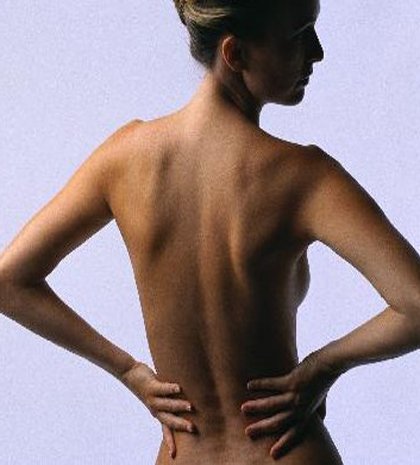 10 tips για να γλιτώσετε από τους πόνους της μέσης - Φωτογραφία 1