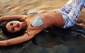 Ιρίνα Σάγιακ - Με μικροσκοπικά μπικίνι ανασταίνει ακόμη και νεκρούς - Φωτογραφία 1