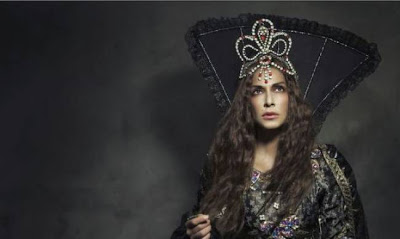 Εβελίνα Παπούλια: Έκλεισε για τον ρόλο της μάγισσας Λόα στους Δαίμονες - Φωτογραφία 2