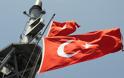 Υπερήφανοι για την τουρκική σημαία στις ελληνικές μαρίνες δηλώνουν οι Τούρκοι!