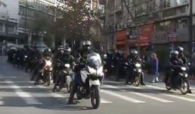Ένταση στην πορεία των αντιεξουσιαστών στο κέντρο της Αθήνας..Φωτορεπορτάζ...Βίντεο - Φωτογραφία 5