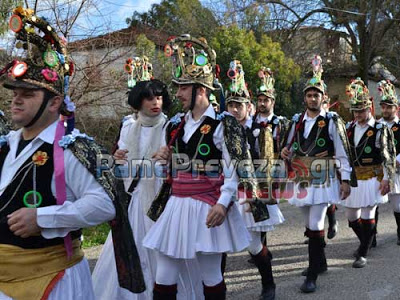 Πρέβεζα: Αναβίωσε το δρώμενο των Μωμόγερων για πρώτη φορά στην Ν. Σινώπη [video] - Φωτογραφία 2