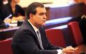 Ο Βγενόπουλος διαψεύδει τις φήμες για ένταλμα της Interpol
