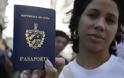 Ελεύθεροι να ταξιδεύουν πλέον οι Κουβανοί