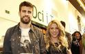 Shakira: Λίγο πριν τη γέννηση του μωρού, μας δείχνει τη φουσκωμένη κοιλιά της και περπατά σε ψηλοτάκουνα! - Φωτογραφία 4