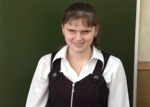 Μια νεαρή τυφλή Ρωσίδα, «ορθώνει ανάστημα» και προκαλεί τον Πούτιν - Φωτογραφία 3