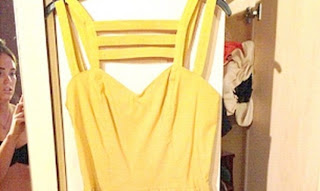 Πανικός στο internet με την ημίγυμνη και το κίτρινο φόρεμα - Φωτογραφία 1