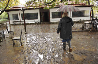 Πάτρα: Πλημμύρες σε Πλατάνι, Αγ.Βασίλειο, Άνω Καστρίτσι! [video] - Φωτογραφία 1