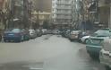 Πλημμύρισαν δρόμοι της Θεσσαλονίκης από βλάβη αγωγού (BINTEO & ΦΩΤΟ)