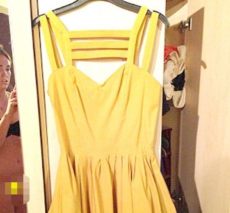Πανικός στο internet με την ημίγυμνη και το κίτρινο φόρεμα - Φωτογραφία 2