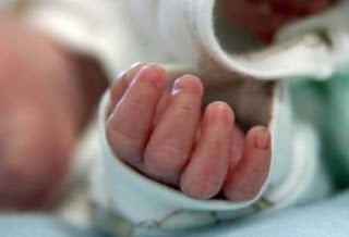 Αμαλιάδα: Βιαστικό μωρό γεννήθηκε στο... δρόμο - Φωτογραφία 1